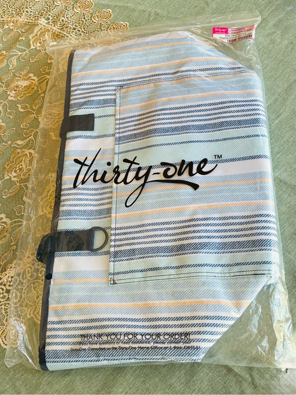 Thirty-One Tote-Ally Thermal Tote Bag Boardwalk Stripe NWT